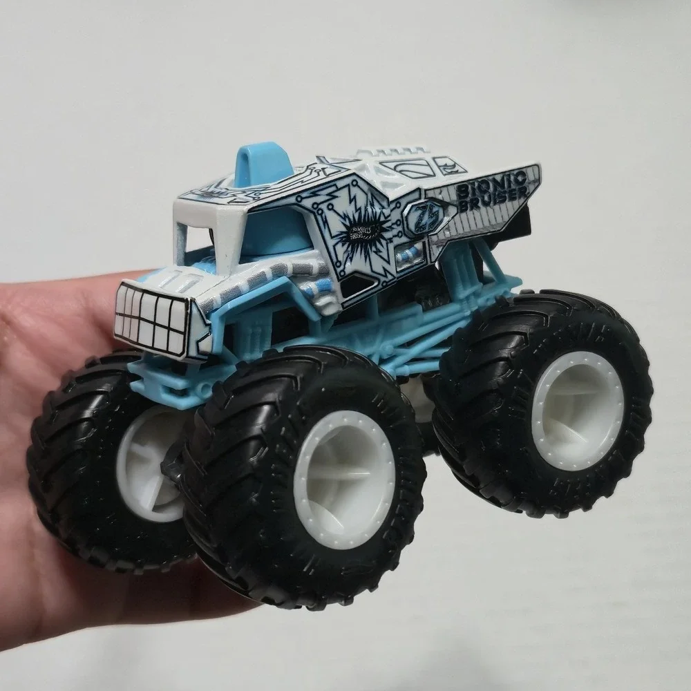 Monster Jam Lot of 4 Son-Uva Digger Whiplash Calavera Diecast 1:64 Truck Toy
